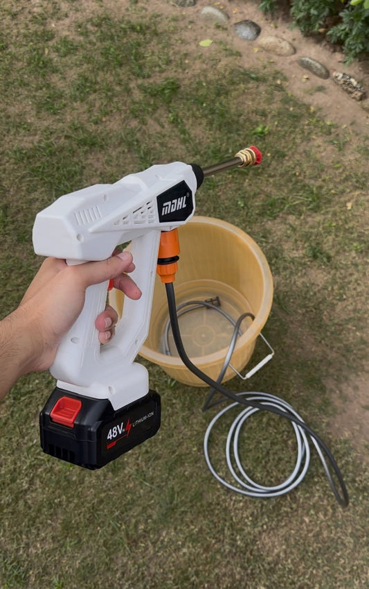 Rechargeable Pressure Washer