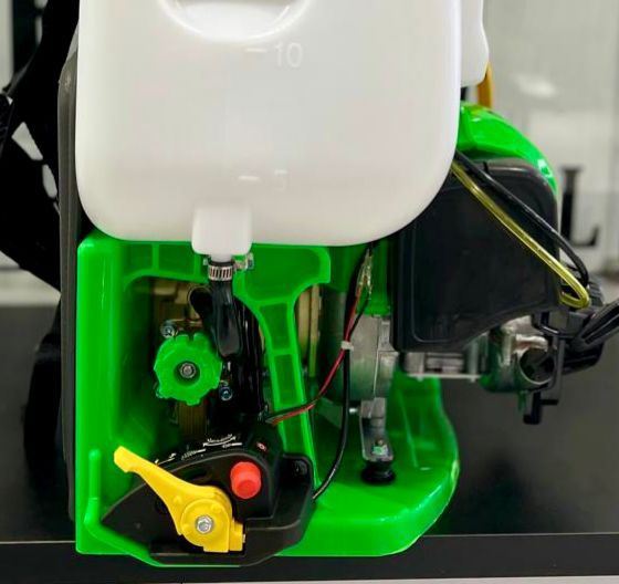 4 Stroke supreme dada sprayer